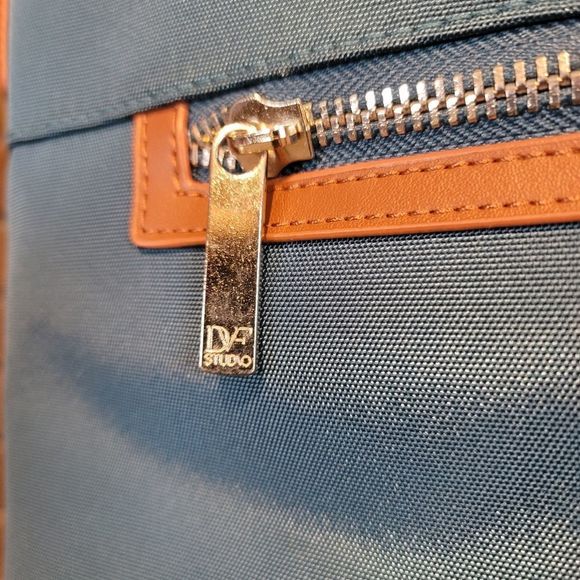 DVF Diane Von Furstenberg padded nylon large weekend tote luggage bag with strap - Picture 6 of 12